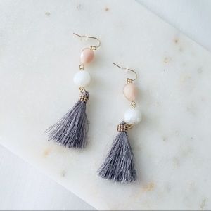 BEAD TASSEL EARRING